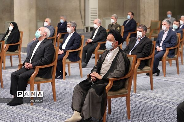 آخرین دیدار رئیس‌جمهور و اعضاء هیئت دولت دوازدهم با رهبر معظم انقلاب