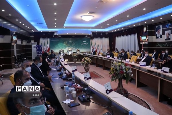 دومین روز از برگزاری سی و پنجمین اجلاس مدیران و روسا آموزش و پرورش سراسر کشور در آذربایجان شرقی