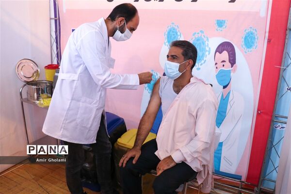 مراسم افتتاحیه پایگاه تجمیعی واکسیناسیون کووید- ۱۹ فرهنگیان