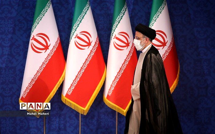 پیرموذن: دولت رئیسی جامعه را از حالت ناامیدی خارج کند