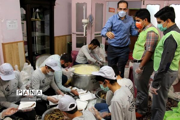 طرح اطعام کودکان کار توسط اتحادیه انجمن‌های اسلامی  دانش‌آموزان  استان اصفهان