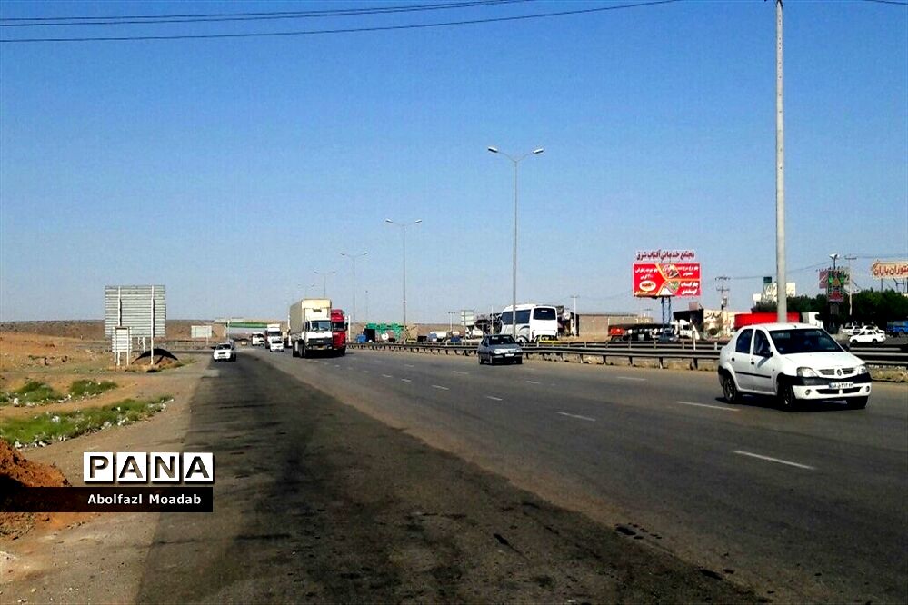 تردد خودروهای مسافران به مشهد مقدس در موج پنجم کرونای دلتا