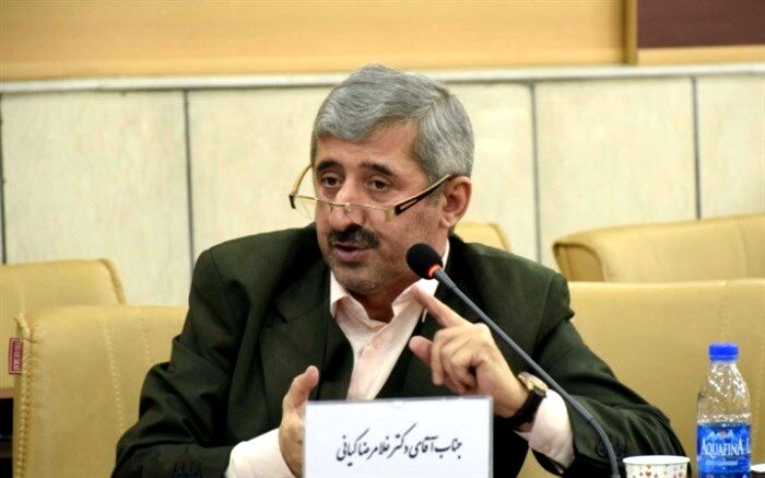 حضور بیش از 150 نفر از اساتید برجسته ایرانی در نشست هم‌اندیشی کانون زبان