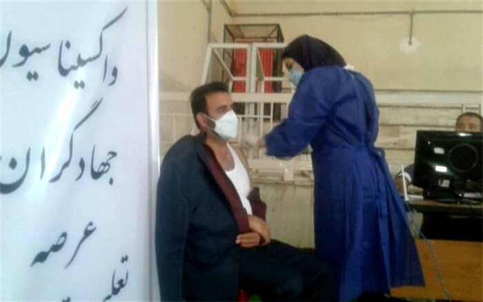 آغاز طرح واکسیناسیون معلمان دوز اول درآموزش پرورش رودهن