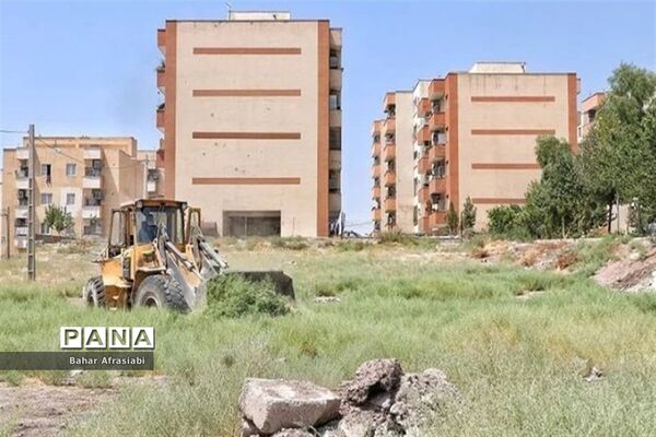 اجرای طرح جهادی شستشو معابر در  شهرک آبشناسان رباط‌کریم