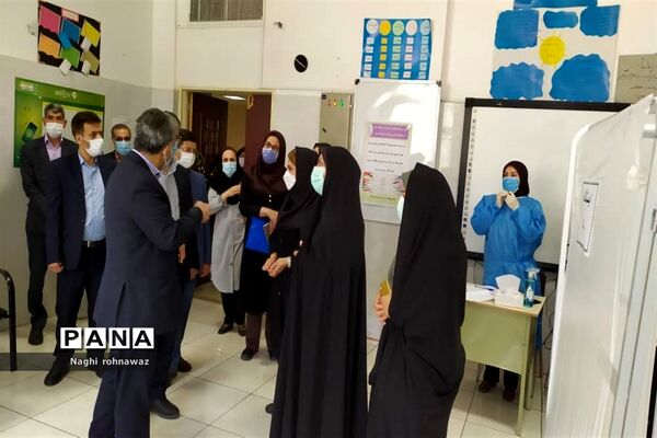 آغاز واکسیناسیون کووید ١٩  فرهنگیان در شهرستان قدس