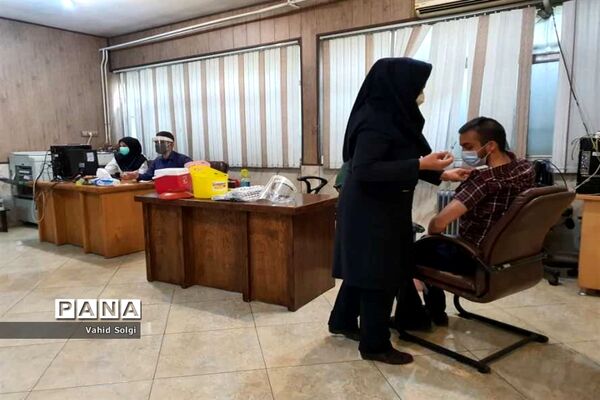 آغاز طرح واکسیناسیون فرهنگیان منطقه ۱۴ در کانون فرهنگی تربیتی امید