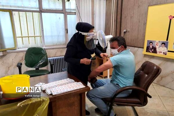 آغاز طرح واکسیناسیون فرهنگیان منطقه ۱۴ در کانون فرهنگی تربیتی امید