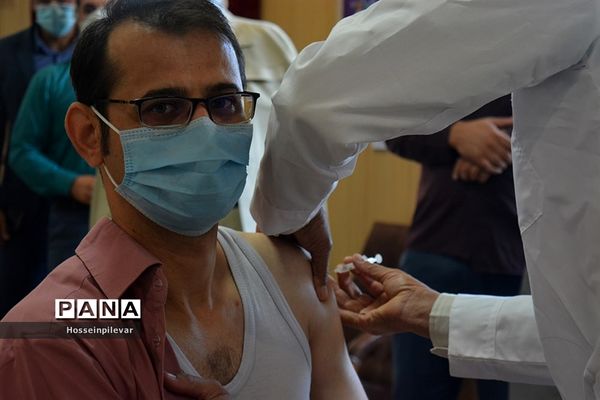 افتتاح مرکز واکسیناسیون دانشگاه فرهنگیان بیرجند استان خراسان جنوبی