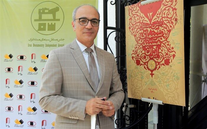 شهرام درخشان: موافق «جایزه ویژه دبیر» در جشن مستقل سینمای مستند نیستم