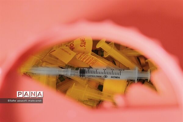 واکسیناسیون فرهنگیان آموزش و پرورش شهرستان امیدیه
