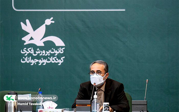 مهدهای کودک کتاب و محصولات پیش‌دبستانی‌ها را از کانون تهیه کنند
