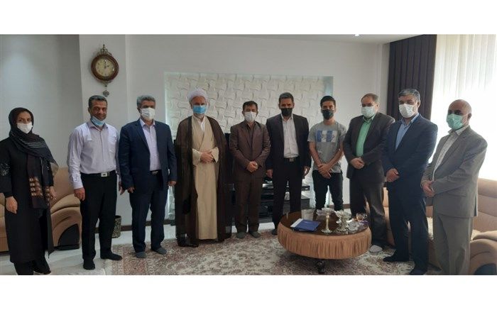 امسال شاهد رتبه‌های درخشان در سطح استان و یک جهش علمی بزرگ در رتبه‌های کنکور بودیم