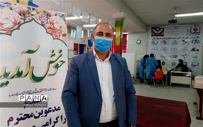 کسب رتبه برتر معاونت پرورشی و تربیت بدنی آموزش و پرورش ناحیه دو بهارستان