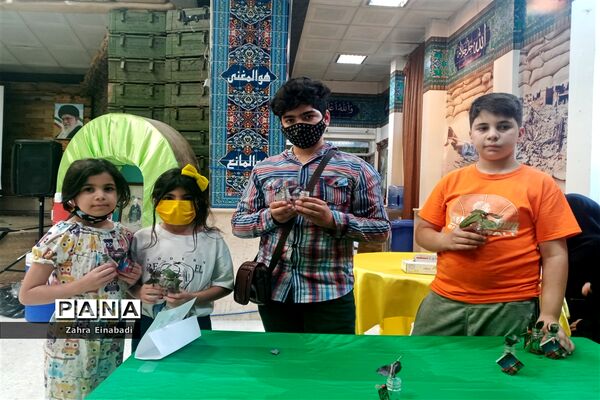 برگزاری نمایشگاه شمیم حسینی در شهرستان ملارد
