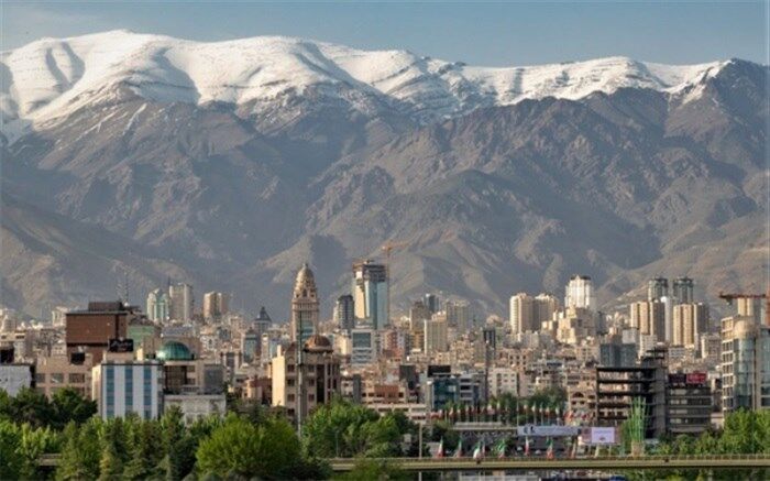 هوای پایتخت قابل قبول است