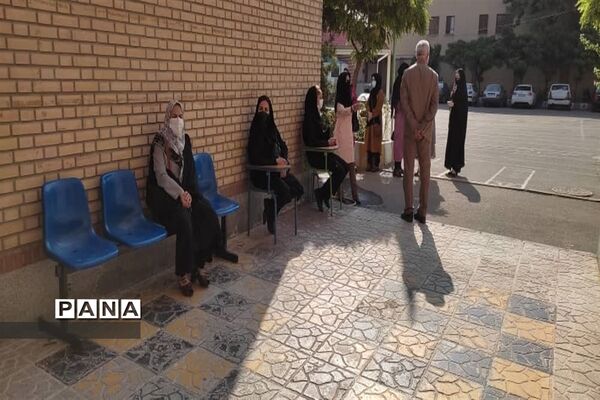 آغاز واکسیناسیون فرهنگیان درالبرز