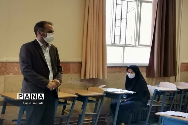 برگزاری آزمون ورودی پایه دهم نمونه دولتی و فرهنگ در منطقه ۱۳ تهران