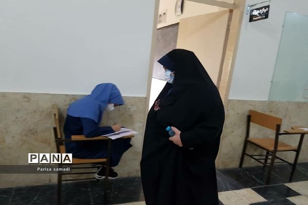 برگزاری آزمون ورودی پایه دهم نمونه دولتی و فرهنگ در منطقه ۱۳ تهران