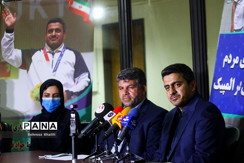 نشست خبری رئیس فدراسیون تیراندازی