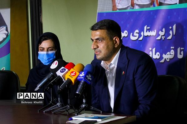 نشست خبری رئیس فدراسیون تیراندازی