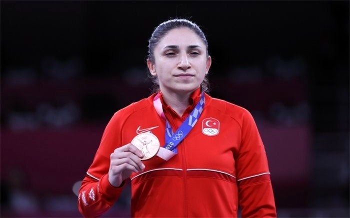 بوکس المپیک توکیو؛ طلای وزن متوسط زنان به ترکیه رسید