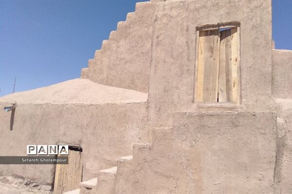 جلوه زیبا و باشکوه  آسیاب بادی شهرستان درمیان