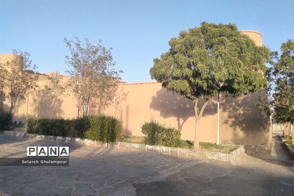 جلوه زیبا و باشکوه  آسیاب بادی شهرستان درمیان