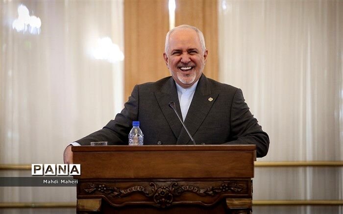 ظریف: صادقانه کوشیدیم صدای منتقدان را بشنویم و پاسخگو باشیم