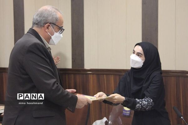 تجلیل از خبرنگاران فعال پانا ناحیه یک شهرری به مناسبت روز خبرنگار