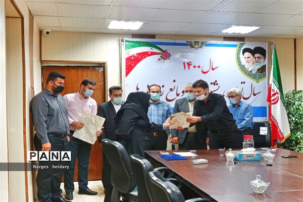 آیین تجلیل از خبرنگاران بمناسبت روز خبرنگار در شهرستان امیدیه