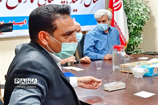 آیین تجلیل از خبرنگاران بمناسبت روز خبرنگار در شهرستان امیدیه