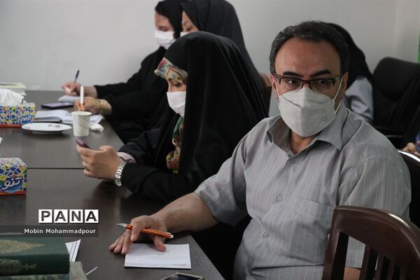 نشست مطبوعاتی مدیر ستاد اقامه نماز آذربایجان شرقی