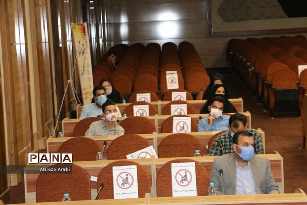مراسم تجلیل از فعالان رسانه شهرستان کاشمر