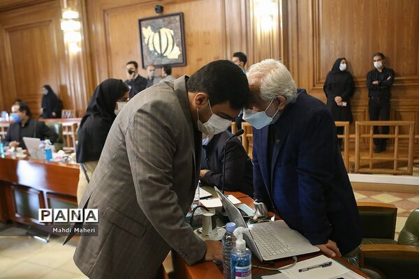 تودیع پیروز حناچی شهردار سابق تهران