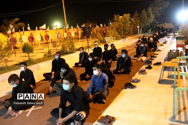 آغاز عزاداری دهه اول محرم در گلزار شهدای زابل