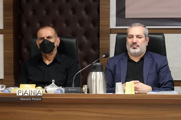 نشست صمیمانه مدیران سازمان دانش آموزی استان‌های سراسر کشور