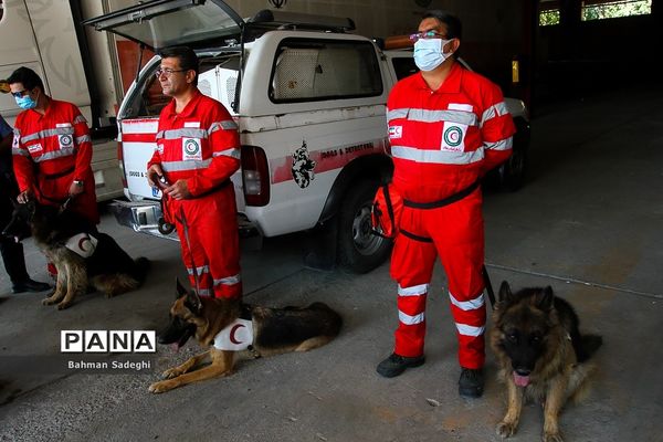 بازدید خبرنگاران از سازمان امداد و نجات جمعیت هلال احمر