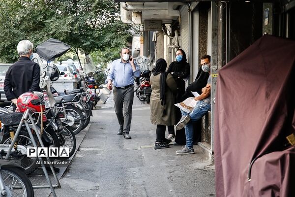 داروخانه 13 آبان در روزهای اوج کرونا