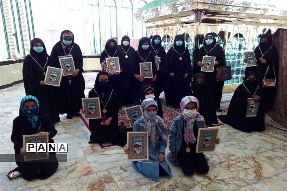 مراسم تنفیذ حافظان قرآن کریم در نهبندان