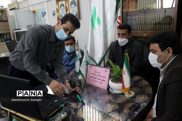 نشست مجازی کمیسیون ارتباطات و فناوری قطب 5 مجلس دانش آموزی کشور