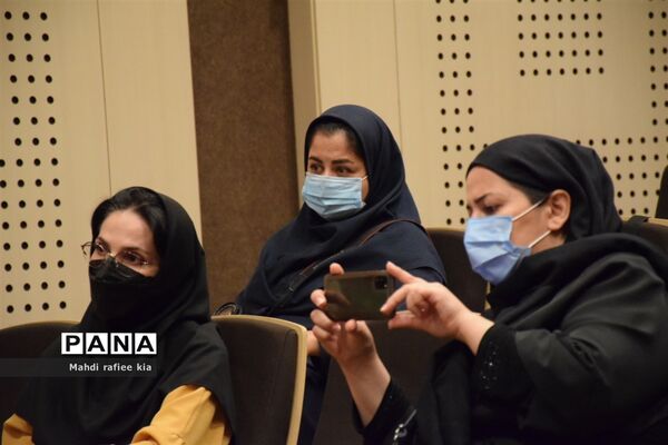 نشست خبری موسسه حمایت از کودکان مبتلا به سرطان تبریز