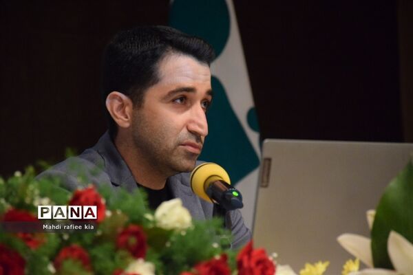نشست خبری موسسه حمایت از کودکان مبتلا به سرطان تبریز
