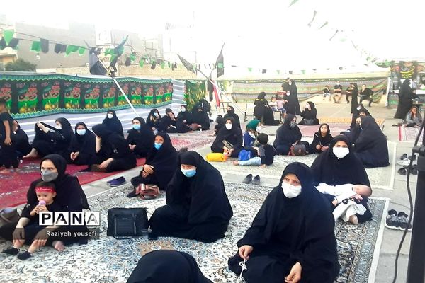 خونی که بر زمین کربلا ننشست