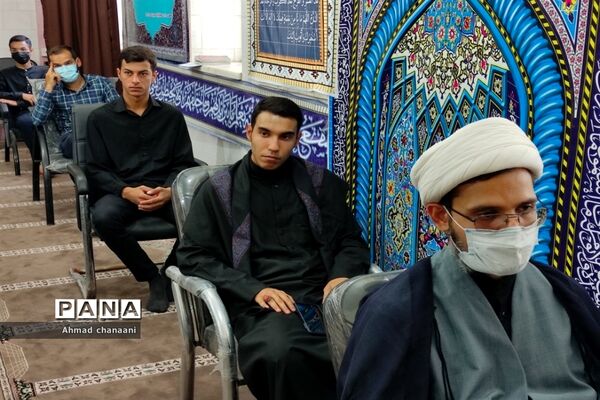 تجلیل از نفرات برتر مسابقات قرآنی کشور در آموزش و پرورش کارون