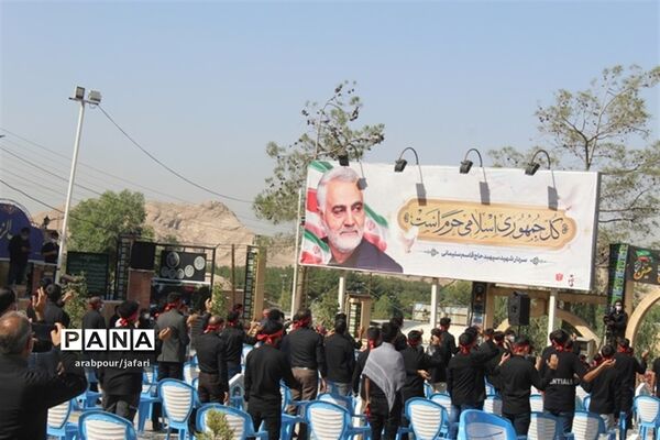 برگزاری سوگواره  احلی من العسل در جوار مرقد حاج قاسم سلیمانی