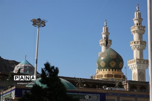 برگزاری سوگواره  احلی من العسل در جوار مرقد حاج قاسم سلیمانی