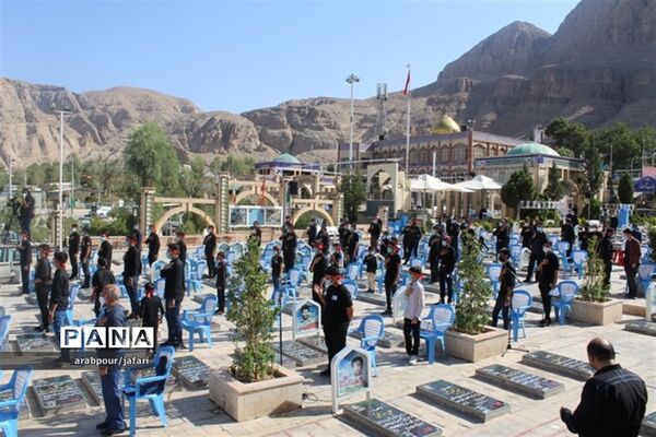 برگزاری سوگواره  احلی من العسل در جوار مرقد حاج قاسم سلیمانی