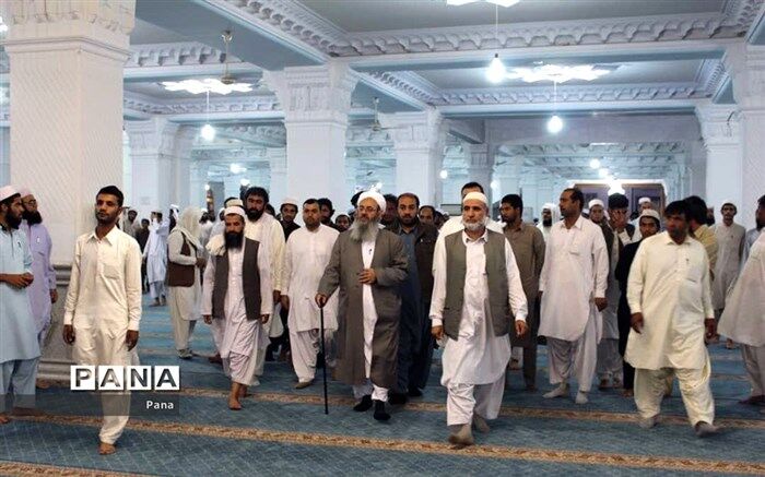 یادآوری‌های روزنامه جمهوری اسلامی به امام جمعه زاهدان درباره طالبان
