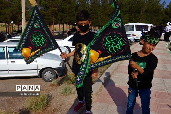 همایش بزرگ احلی من العسل در آباده